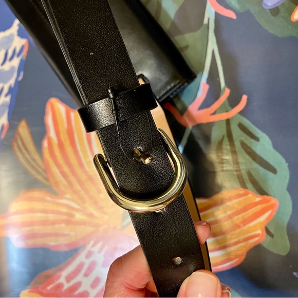 Kate Spade Black Leather Baby Belt Bag with Bow Detail - Picture 6 of 7